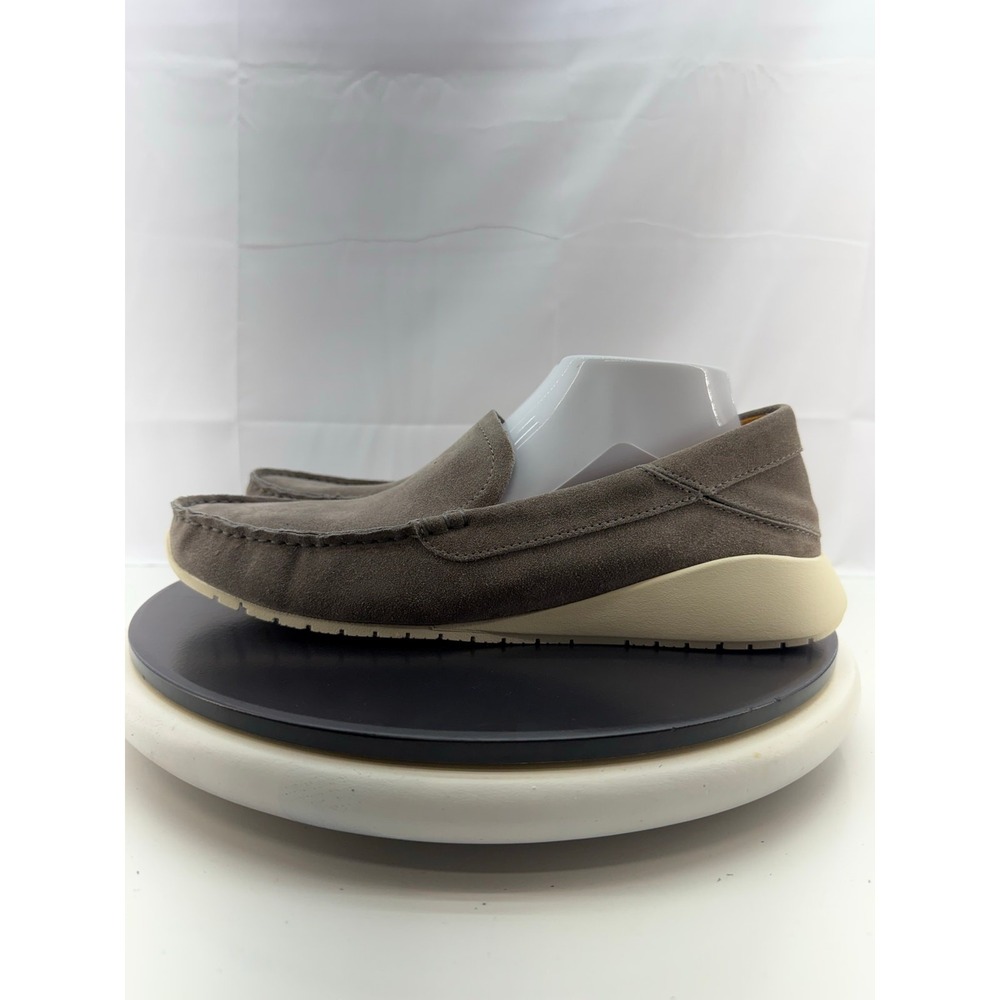 OluKai Ka'a Driver Mens Size 10 Gray Italian Suede Slip On Shoes Driving Loafers